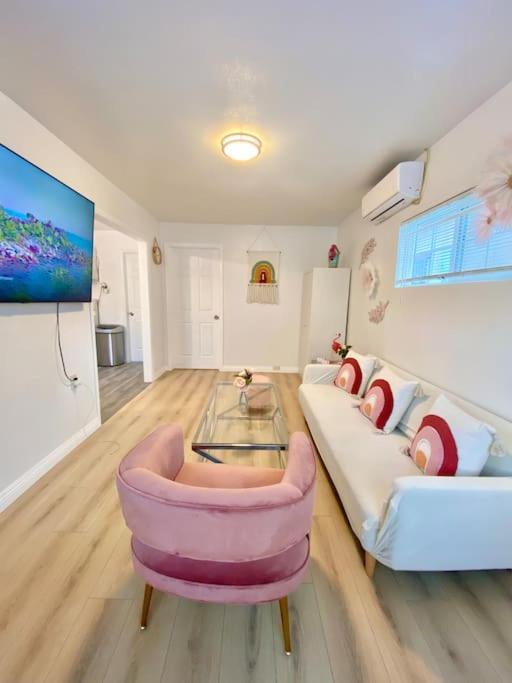 Pink Cozy House 2 Bedrooms Rosemead Εξωτερικό φωτογραφία