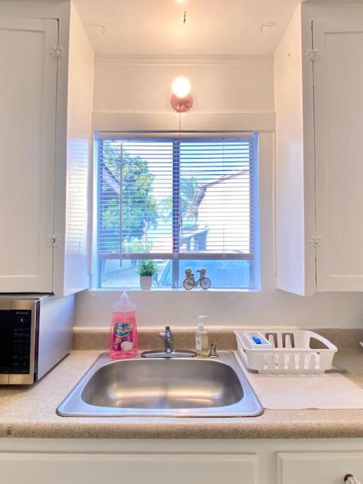 Pink Cozy House 2 Bedrooms Rosemead Εξωτερικό φωτογραφία