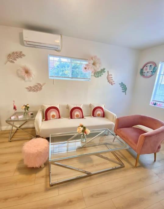 Pink Cozy House 2 Bedrooms Rosemead Εξωτερικό φωτογραφία